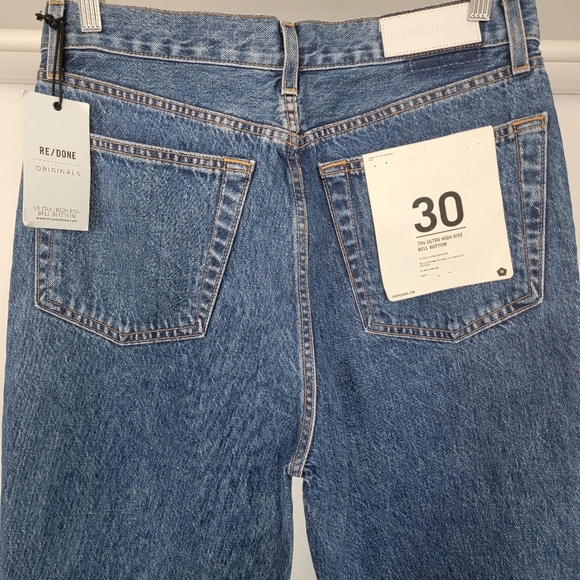 RE/Done 70's Ultra High Rise Bell Bottom Size 30 New With Tags - Picture 3 of 7